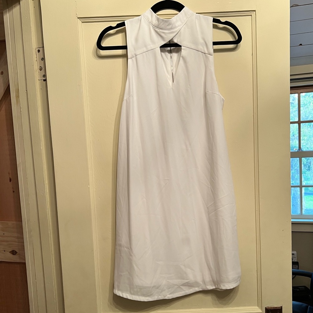 Women’s White Dress